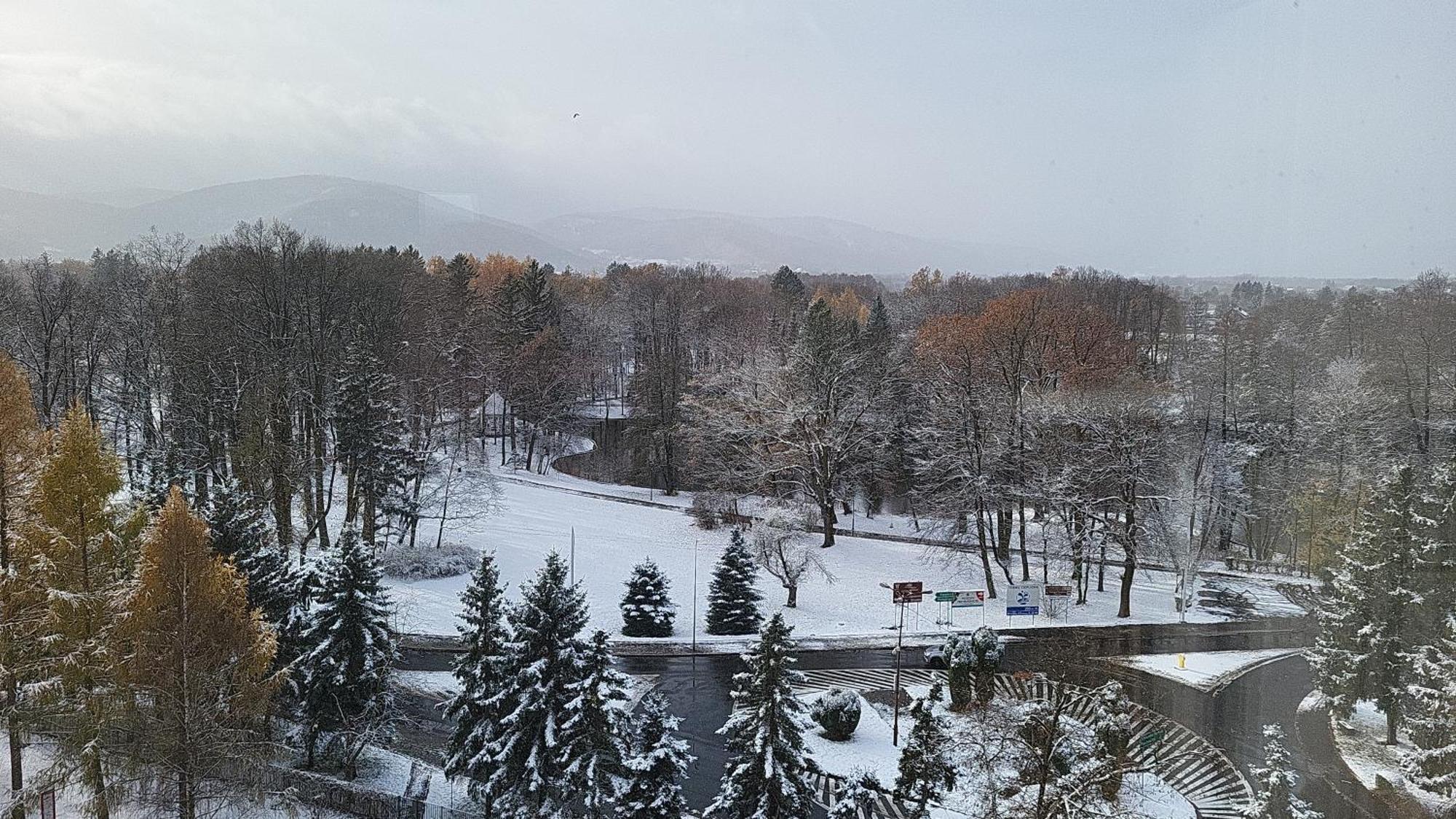 Elizjum Apartament Nad Termami Cieplice Jelenia Góra Buitenkant foto